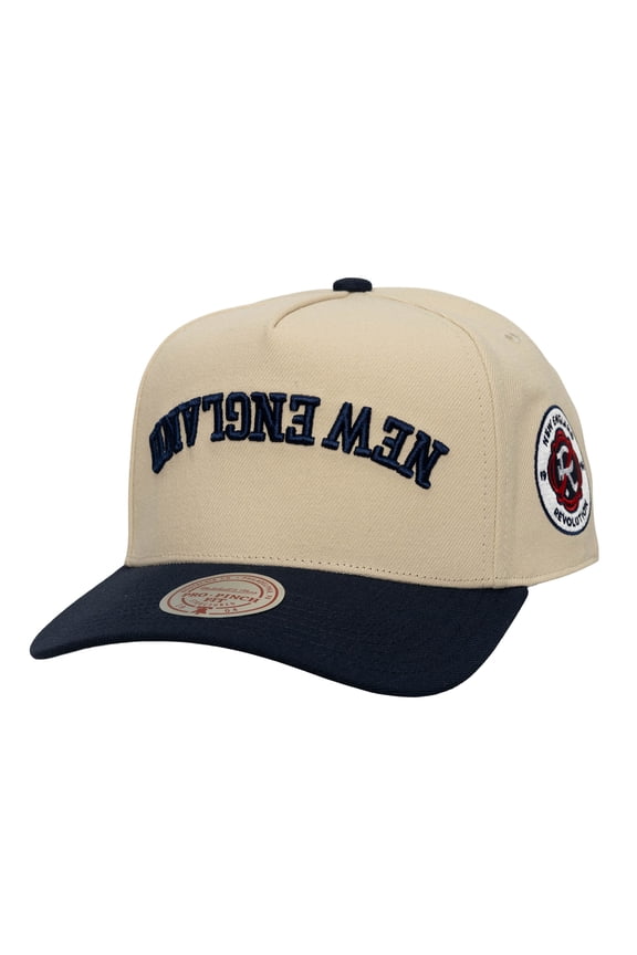 Men's Mitchell & Ness Cream/Navy New England Revolution Upside Down Pro Pinch Snapback Hat