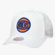 Mens Mitchell & Ness White New York Knicks Perfect Lightweight Pro Crown Adjustable Hat