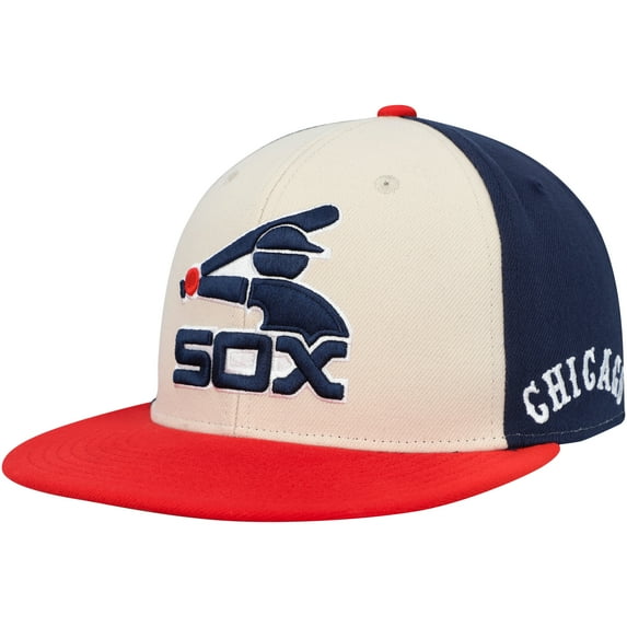 Men's Mitchell & Ness Cream/Red Chicago White Sox Homefield Fitted Hat
