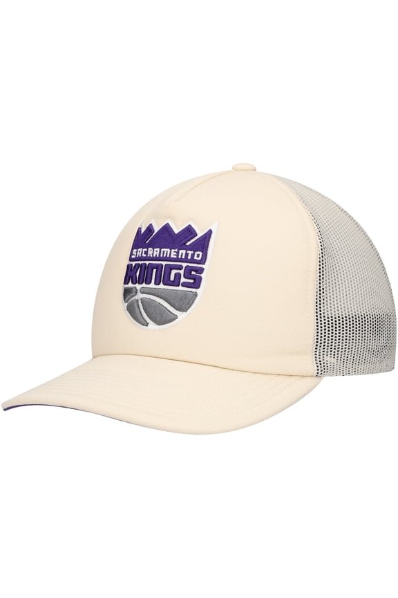 Men's Mitchell & Ness Cream Sacramento Kings Trucker Adjustable Hat