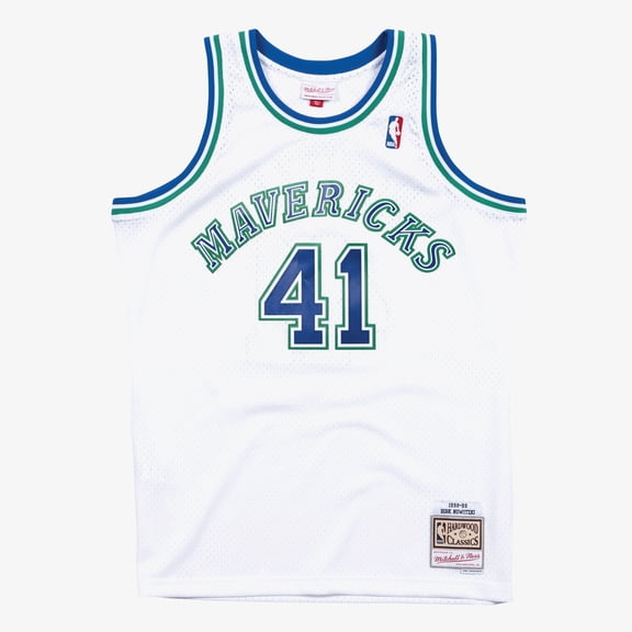 Men's Mitchell & Ness Dirk Nowitzki White Dallas Mavericks 1998-99 Hardwood Classics Swingman Jersey