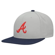 Mens Mitchell & Ness Gray Atlanta Braves Basic Flip Snapback Hat