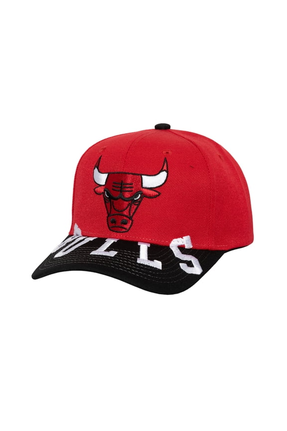 Men's Mitchell & Ness Red/Black Chicago Bulls Underarch Two-Tone Pro Crown Snapback Hat