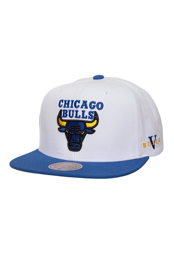 Men's Mitchell & Ness White/Blue Chicago Bulls Core V Snapback Hat