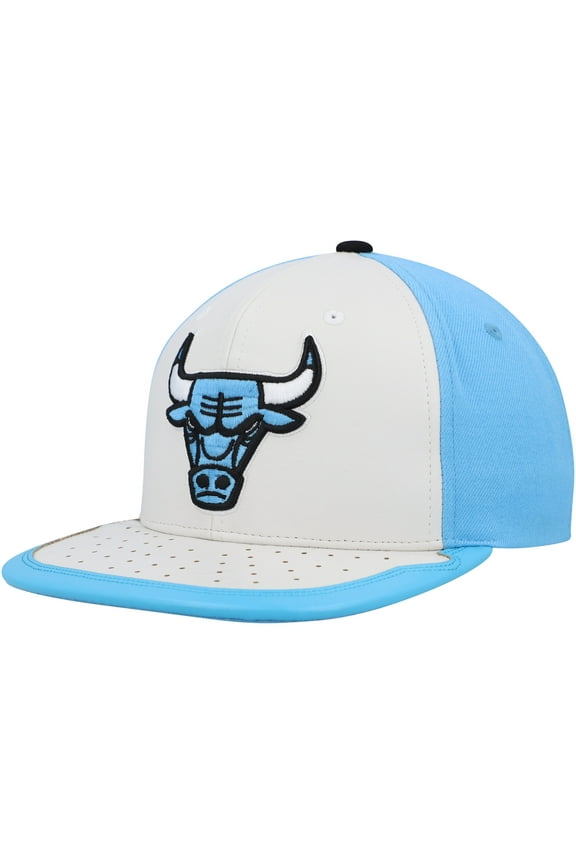 Men's Mitchell & Ness White/Light Blue Chicago Bulls Day One Snapback Hat
