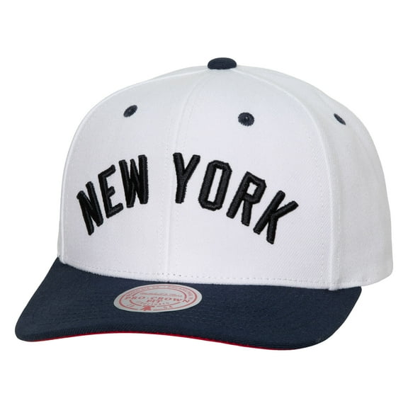 Men's Mitchell & Ness White New York Yankees Cooperstown Collection Pro Crown Snapback Hat