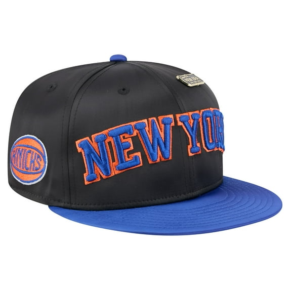 Men's-New Era Black/Blue New York Knicks Throwback Satin Vintage Pin Two-Tone 59FIFTY Fitted Hat