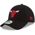 thumbnail image 1 of Men's New Era Black Chicago Bulls Official Team Color 9FORTY Adjustable Hat, 1 of 4