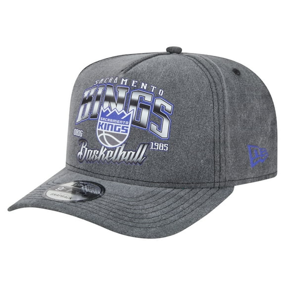 Men's New Era Charcoal Sacramento Kings Throwback Washed Pre-Curved 9FIFTY Snapback Hat