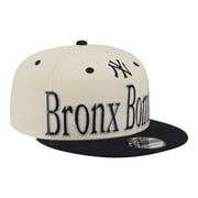 Mens New Era Cream New York Yankees Oversized Slogan 9FIFTY Snapback Hat