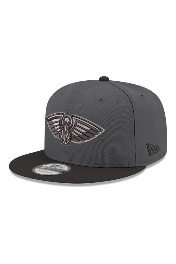 Men's New Era Gray/Black New Orleans Pelicans Logo 2-Tone 9FIFTY Snapback Hat