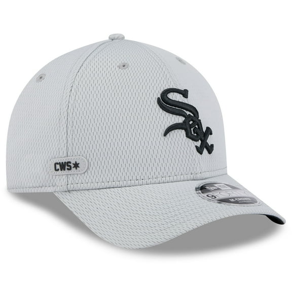 Men's New Era Gray Chicago White Sox 2025 MLB Clubhouse 9FORTY M-Crown Adjustable Hat