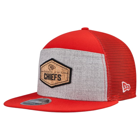 Men's New Era Gray/Red Kansas City Chiefs Cork Split Panel 9FIFTY Trucker Snapback Hat