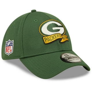 Men's Green Bay Packers New Era Green 2022 Sideline Historic Cuffed Pom  Knit Hat