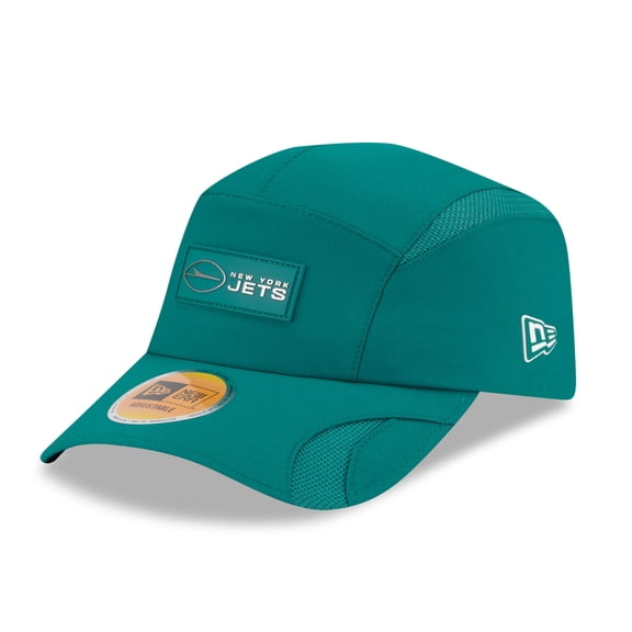 Men's New Era Green New York Jets 2025 Sideline Runner Adjustable Hat
