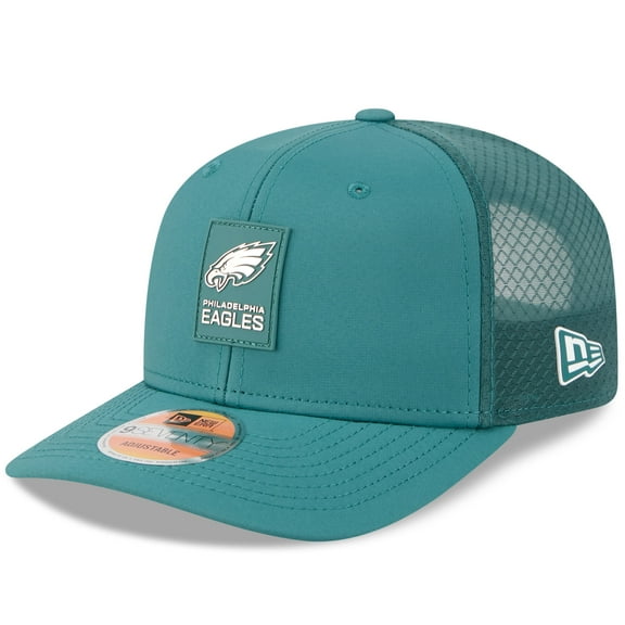 Men's New Era Green Philadelphia Eagles 2025 Sideline  9SEVENTY Trucker Adjustable Hat