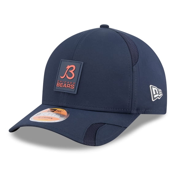 Men's New Era Navy Chicago Bears 2025 Sideline M-Crown 9FORTY Adjustable Hat