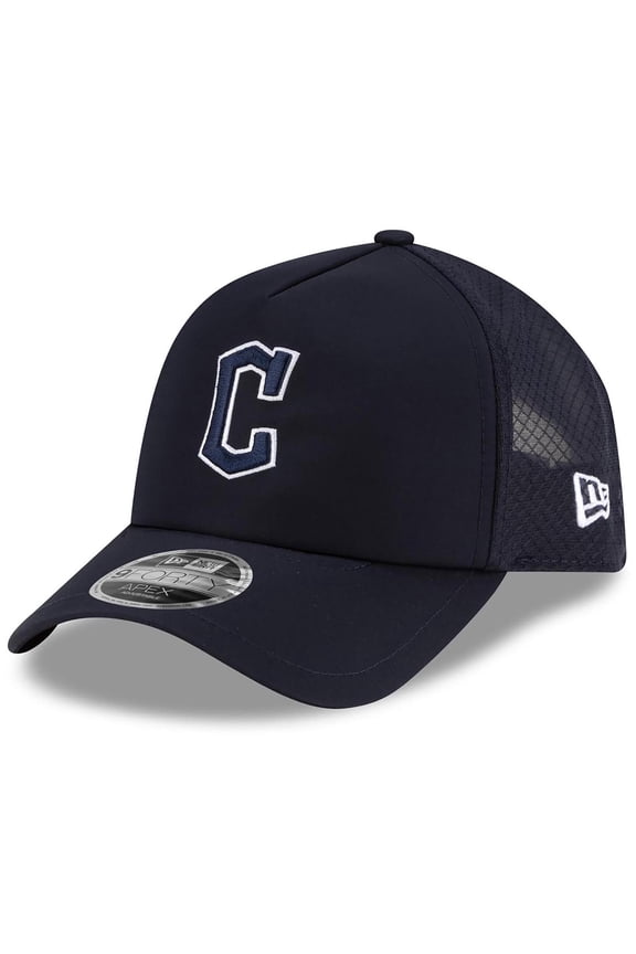 Men's New Era Navy Cleveland Guardians 2026 Batting Practice Apex 9FORTY Adjustable Trucker Hat