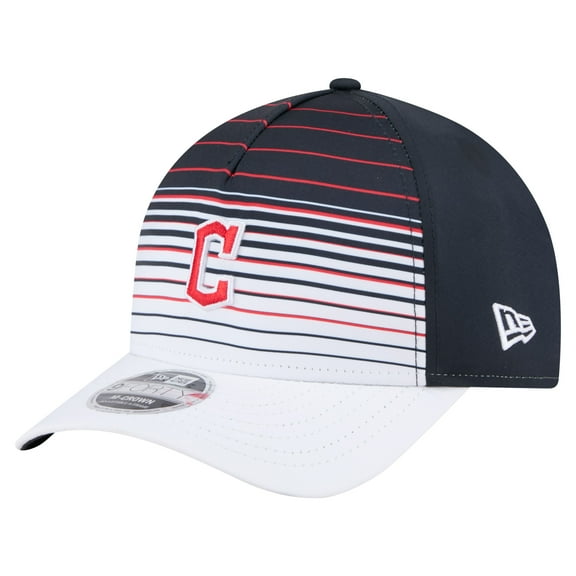 Men's New Era Navy Cleveland Guardians Gradient 9FORTY M-Crown Adjustable Hat