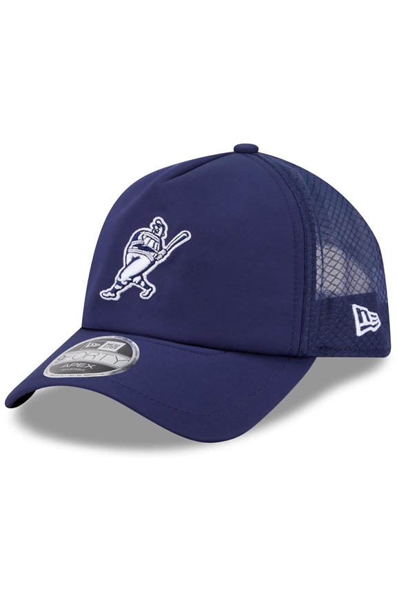 Men's New Era Navy Milwaukee Brewers 2026 Batting Practice Alternate Apex 9FORTY Adjustable Hat
