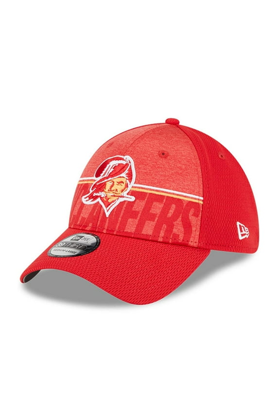 Men's New Era Red Tampa Bay Buccaneers 2023 NFL Training Camp Throwback 39THIRTY Flex Hat