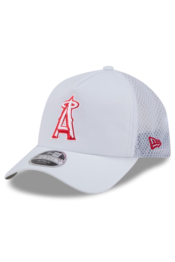 Men's New Era White Los Angeles Angels 2026 Batting Practice Apex 9FORTY Adjustable Trucker Hat