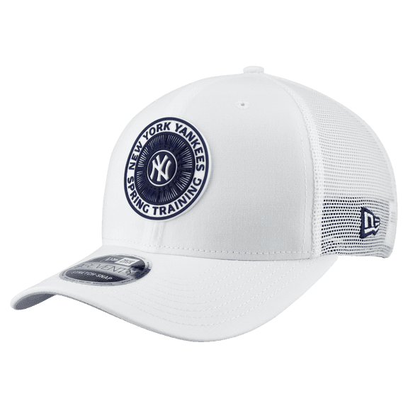 Men's New Era White New York Yankees 2026 Spring Training Fan Pack 9SEVENTY Adjustable Trucker Hat