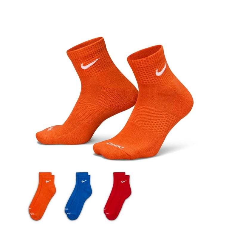 Red nike socks mens shop