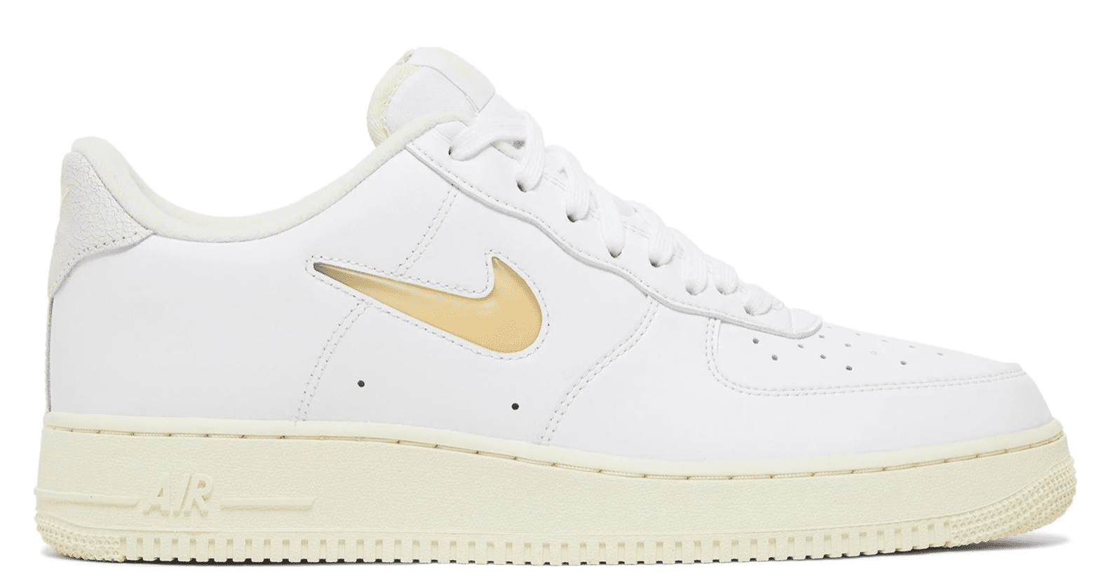 Nike Men's Air Force 1 '07 LX Shoes, White/Pale Vanilla