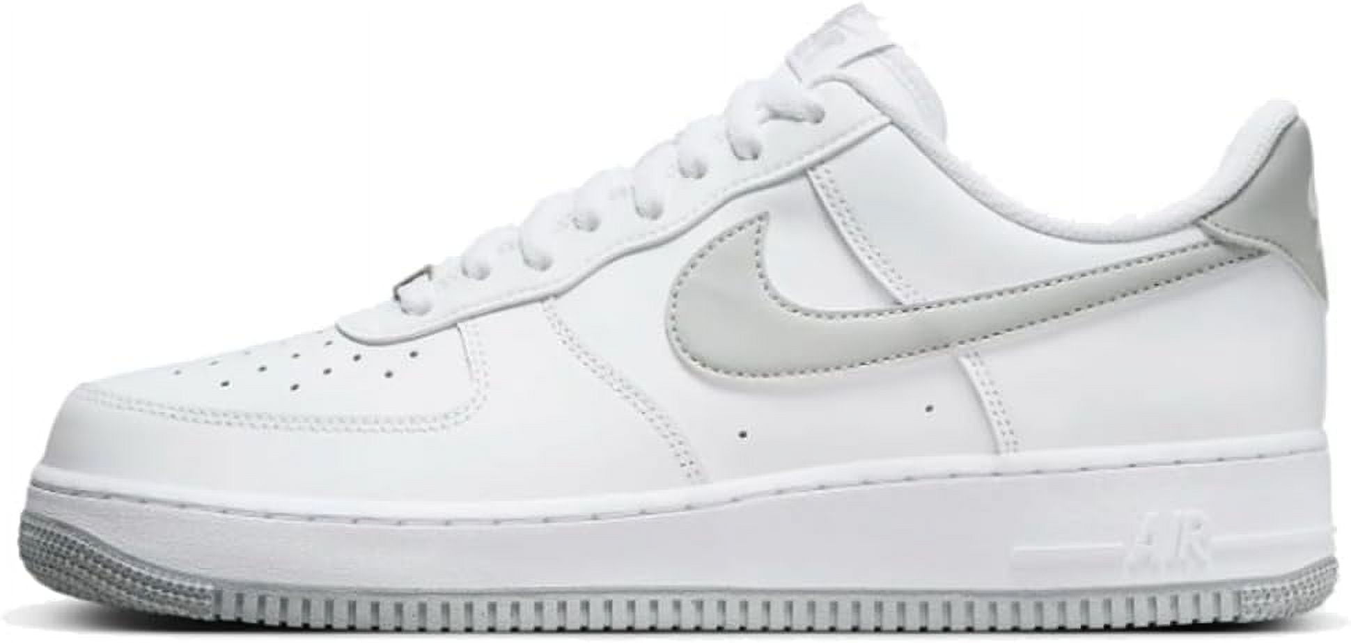 Men's Nike Air Force 1 '07 White/Lt Smoke Grey-White (FJ4146