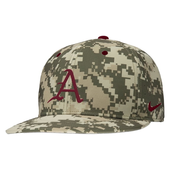 Men's Nike Digital Camo Arkansas Razorbacks On-Field Baseball Performance Fitted Hat