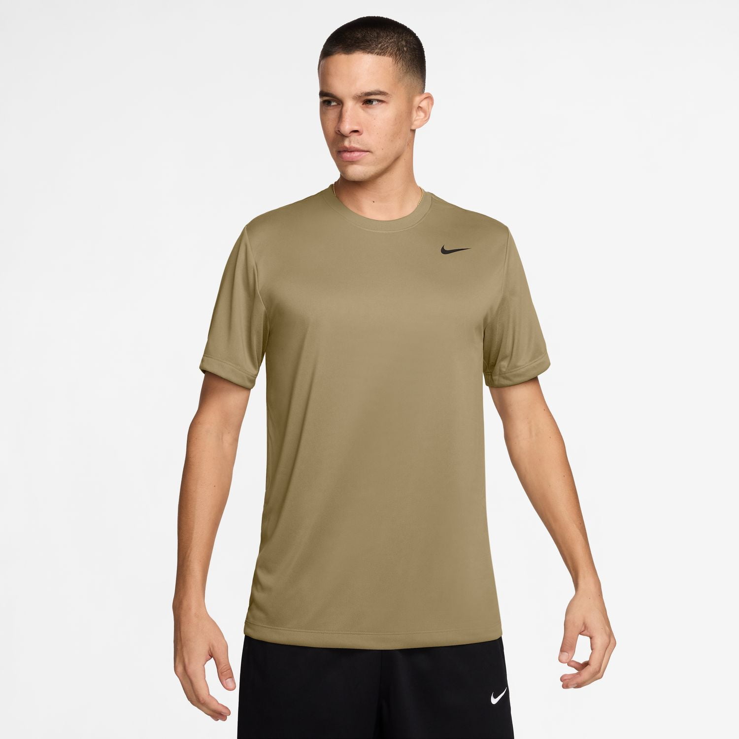 ★ Nike★ Sportswear Athletics T-shirt M Parachute Beige Sa Men's Nike Dri-FIT Legend Fitness Tee Color: Parachute Beige