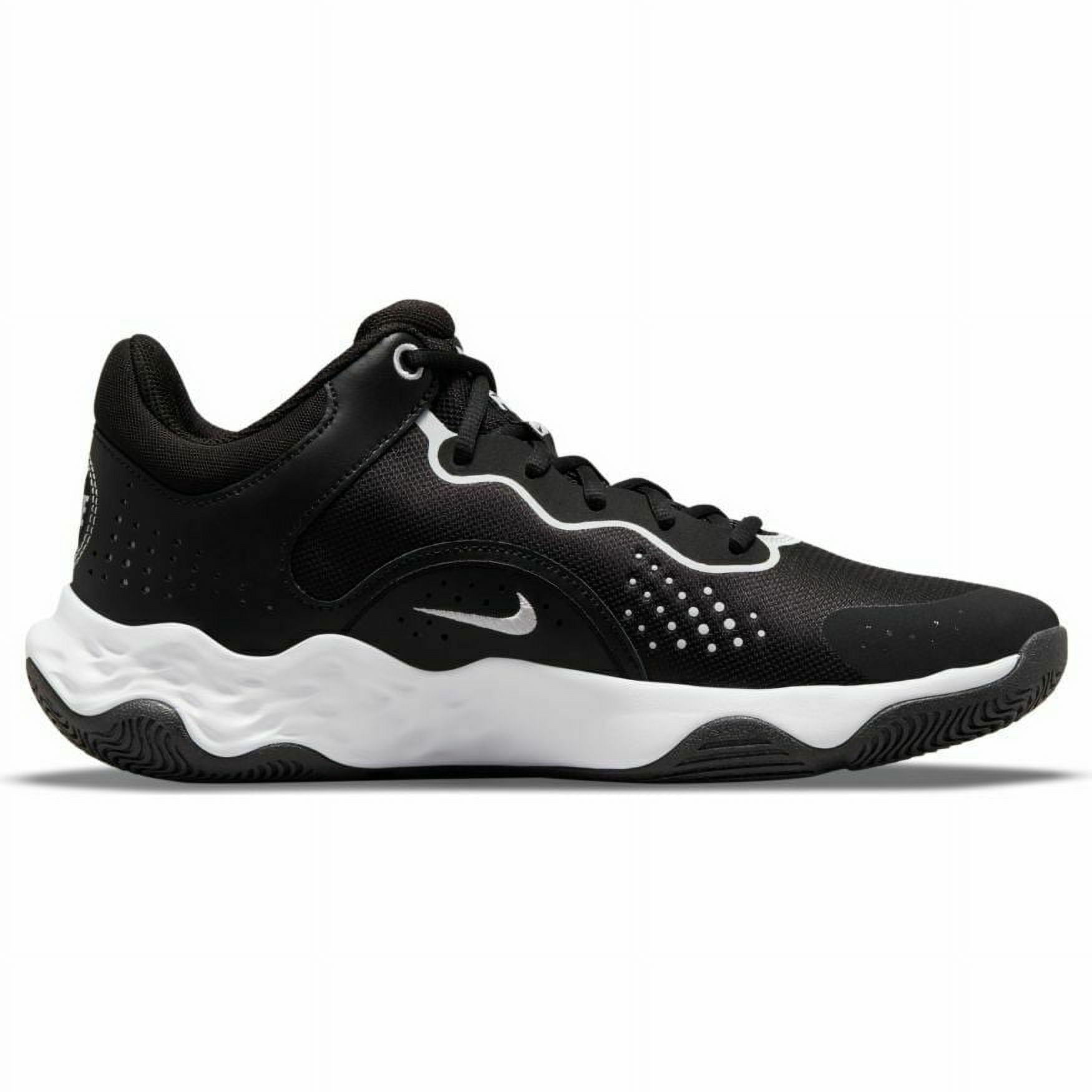 nike fly by 2 black and white