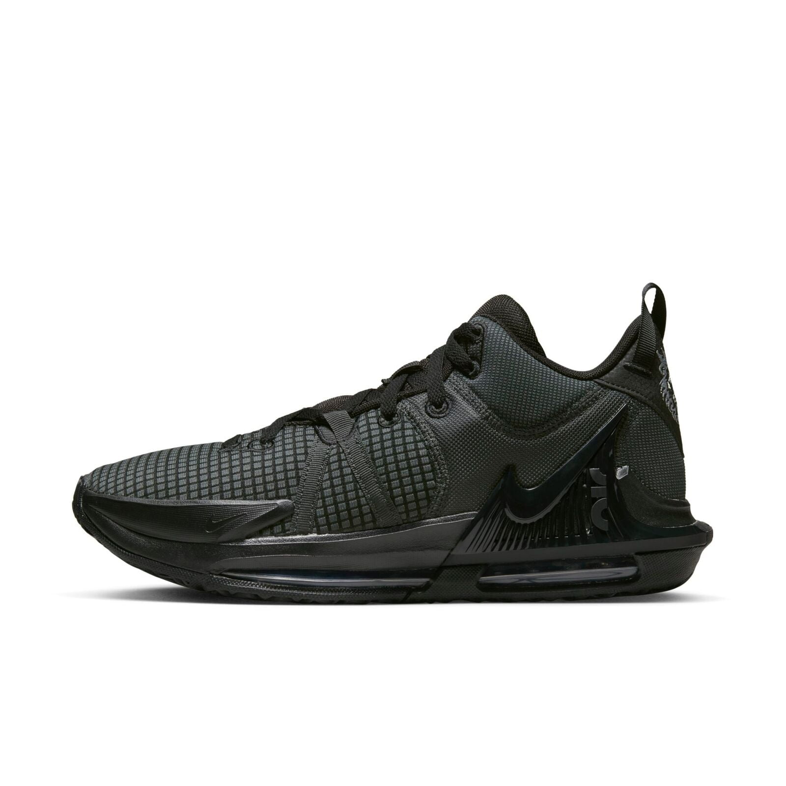 Boys' little kids' nike lebron soldier 12 sfg basketball shoes sales