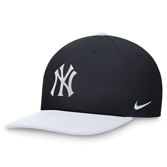 Men's Nike Navy/White New York Yankees Two-Tone Snapback Hat