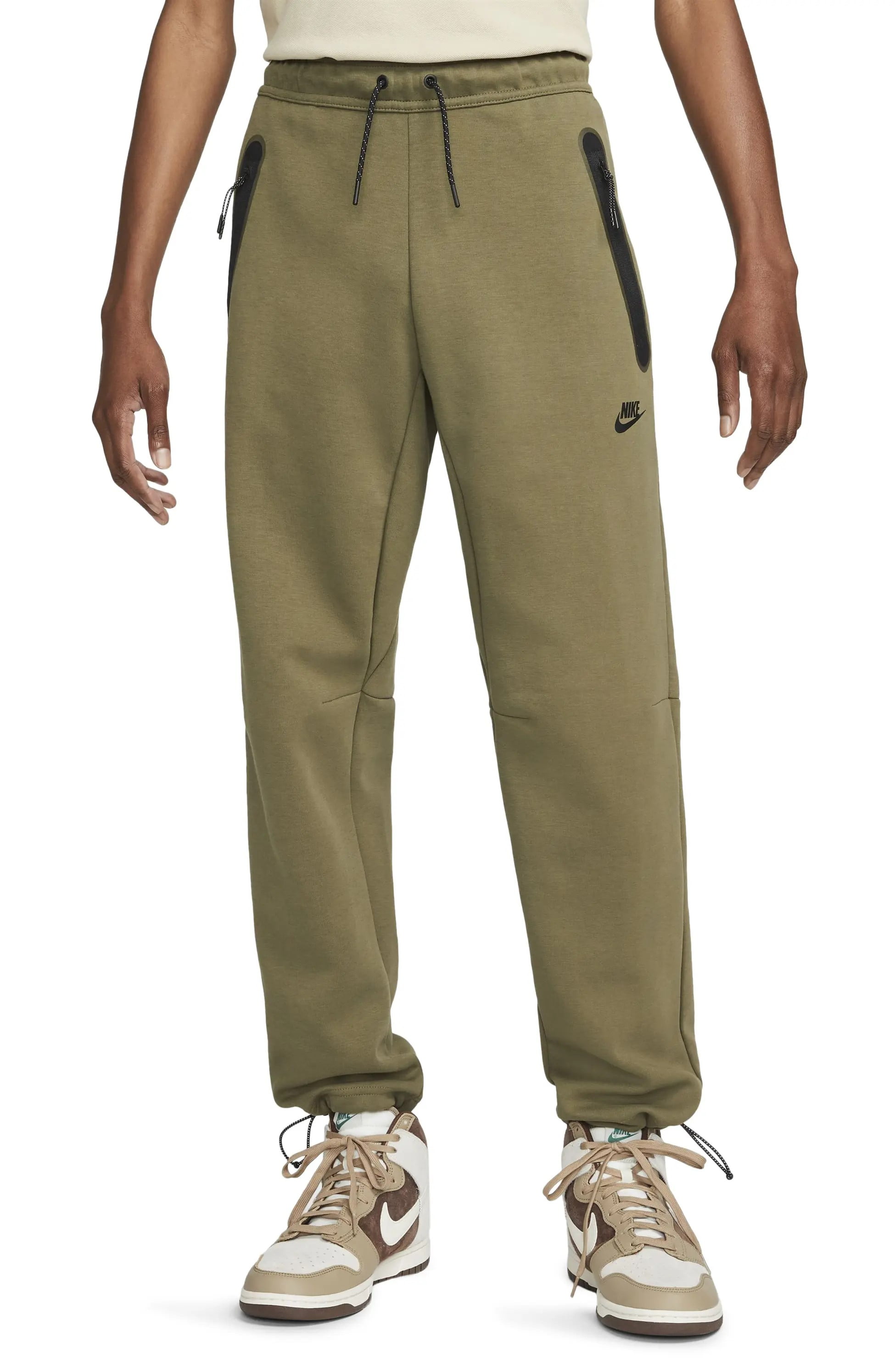 ナイキ メンズ テックフリースパンツ Nike Tech Fleece Pants - Olive/Black Men's Nike Olive/Black Sportswear Tech Fleece Pant (DQ4312 222