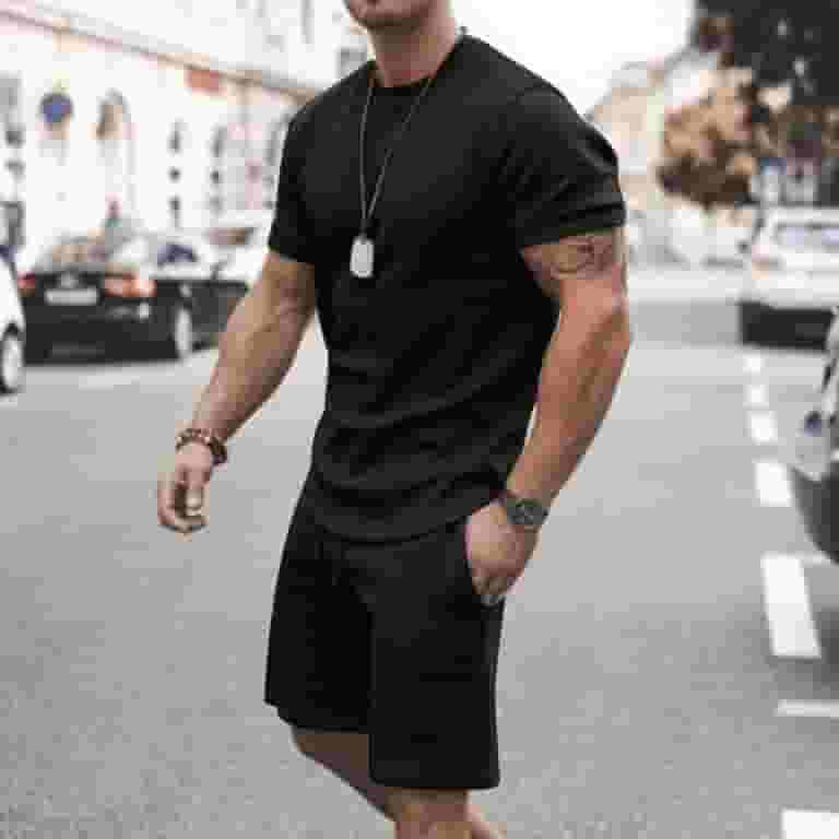 Men's Short Sleeve T-Shirt and Shorts Set Sport Casual Crew Men's Short Sleeve T-Shirt and Shorts Set Sport Casual Crew