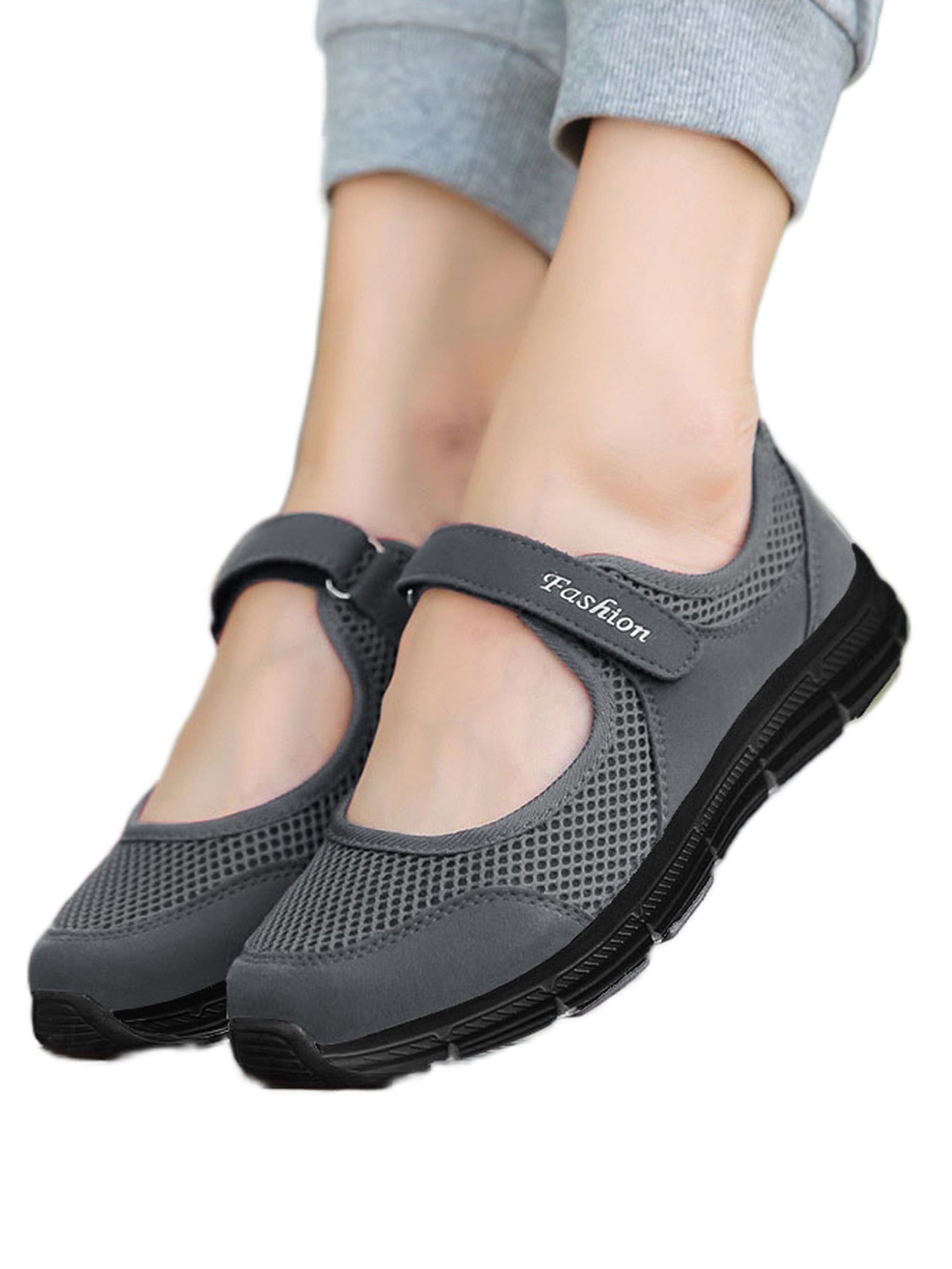 non slip closed toe shoes
