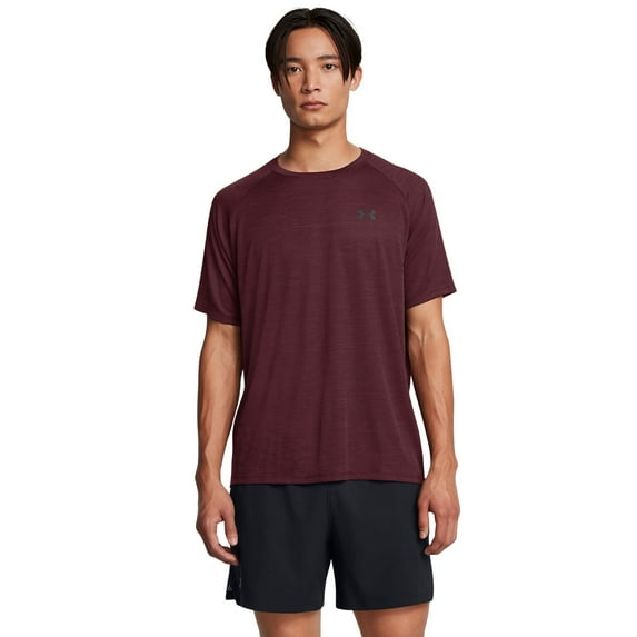 Men's Under Armour Tech Textured Short Sleeve Tee Color: Dark Maroon Size: M