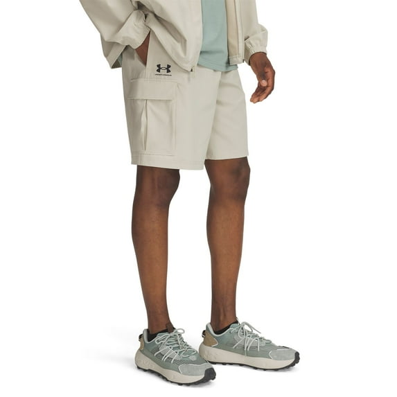 Men's Under Armour Vibe Woven Cargo Shorts Color: Khaki Base Size: M