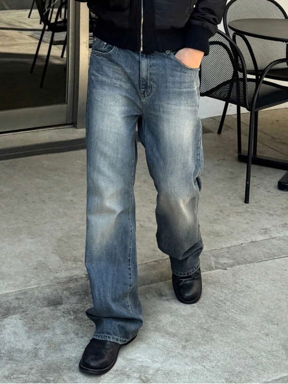 Men's Washed Straight Leg Jeans Button Front Mid Rise Denim Pants with Pockets Minimalist Casual for Office Commute & Everyday Wear