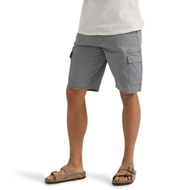 Men's Wrangler 11" Twill Cargo Shorts Color: Smoked Pearl Size: 42