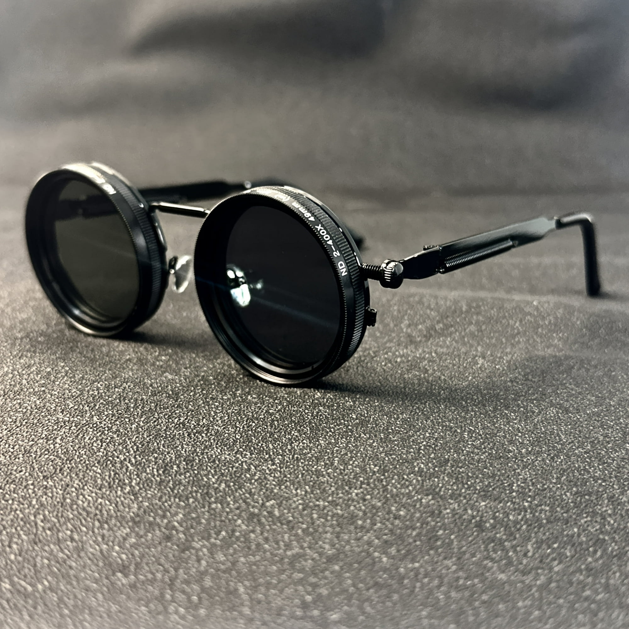 Retro Leica-style Rotating Fashion Glasses