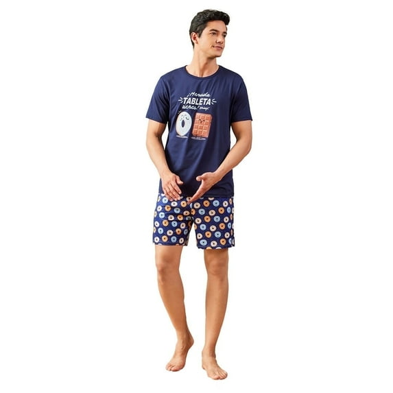 The men's short-sleeved short pants can be worn outside. This is a casual and comfortable home wear set.