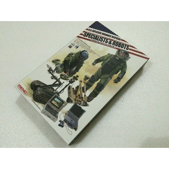 Meng Model 1/35 HS-003 U.S EXPLOSIVE ORDNANCE DISPOSAL SPECIALISTS & ROBOTS