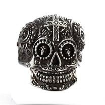 Mens Carved Skull Ring Vintage Titanium Steel Ghost Head Green Eye Gold Plated Polished Durable Jewelry Accessories