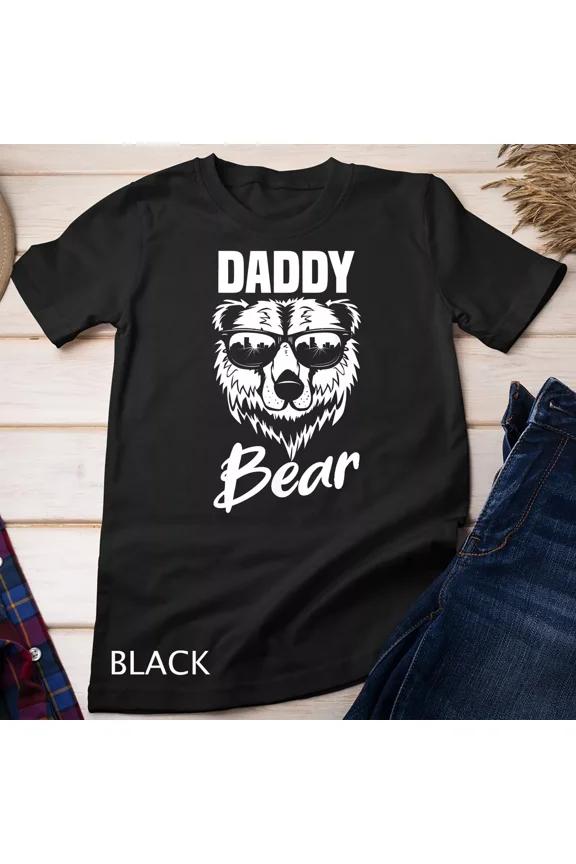 Mens Daddy Bear Wearing Cool Sunglasses Father Day Gift Unisex T-Shirt up to size 5XL
