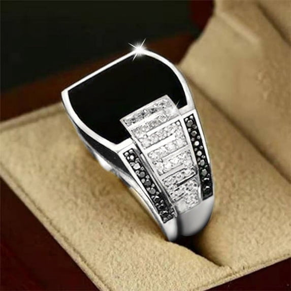 Mens Geometric Electroplated Diamond Ring Metal Hip Hop Style European American Design Statement Ring Goldtone