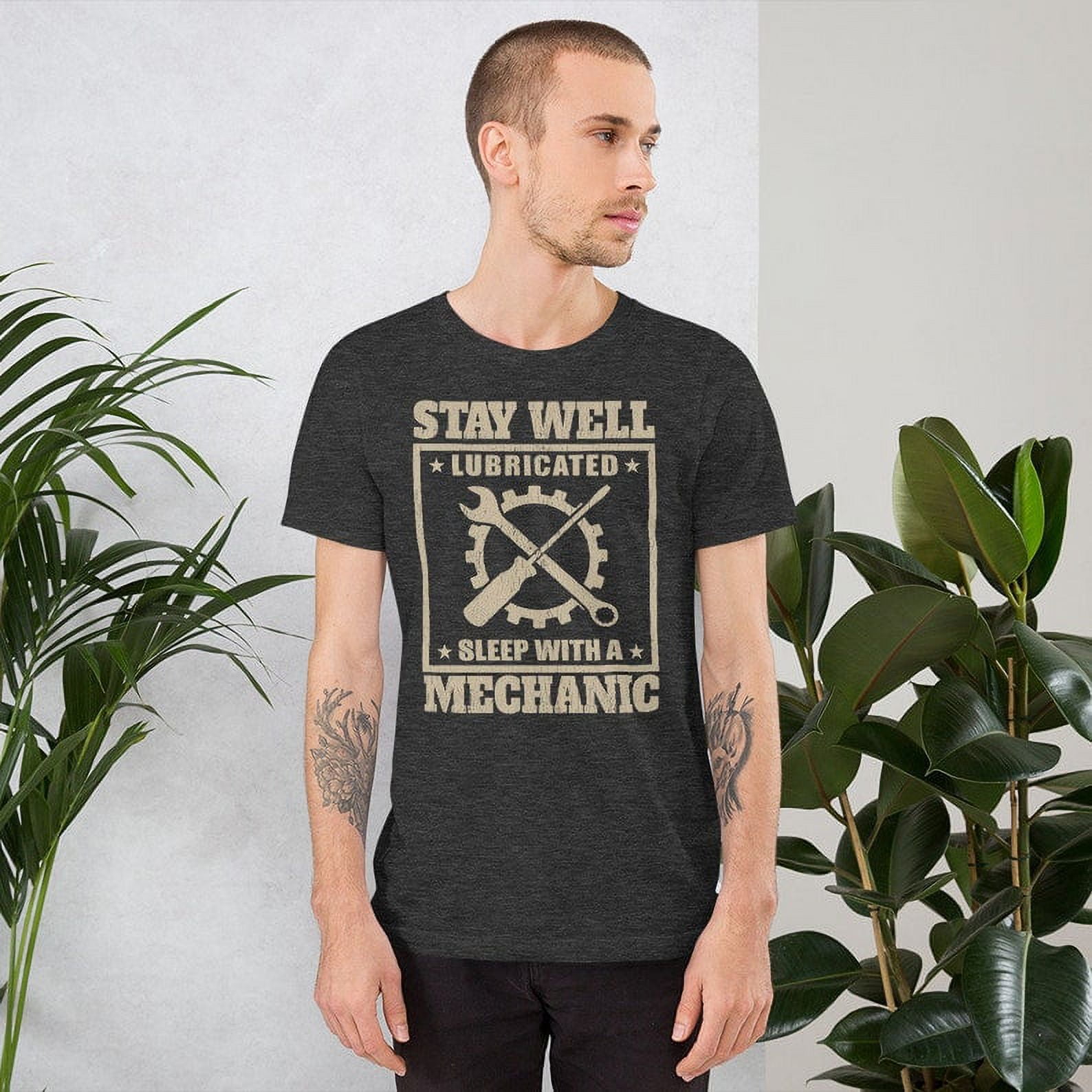 Best mens best sale graphic tees
