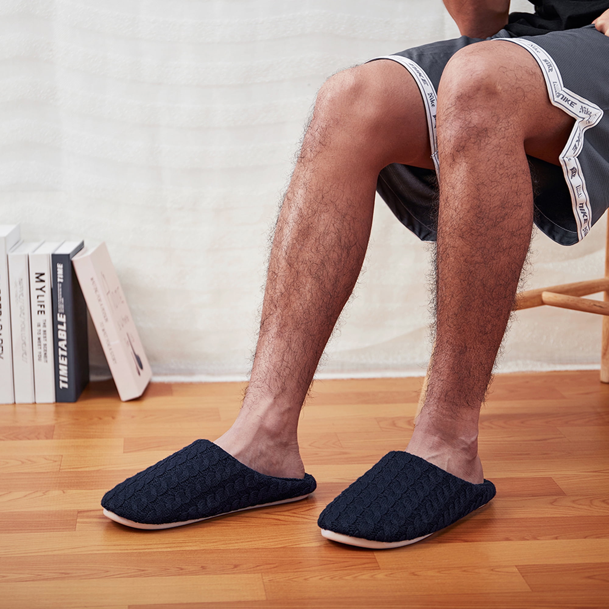 Mens store knitted slippers